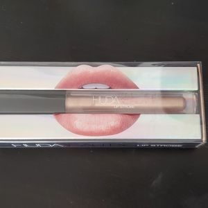 Huda beauty lipgloss